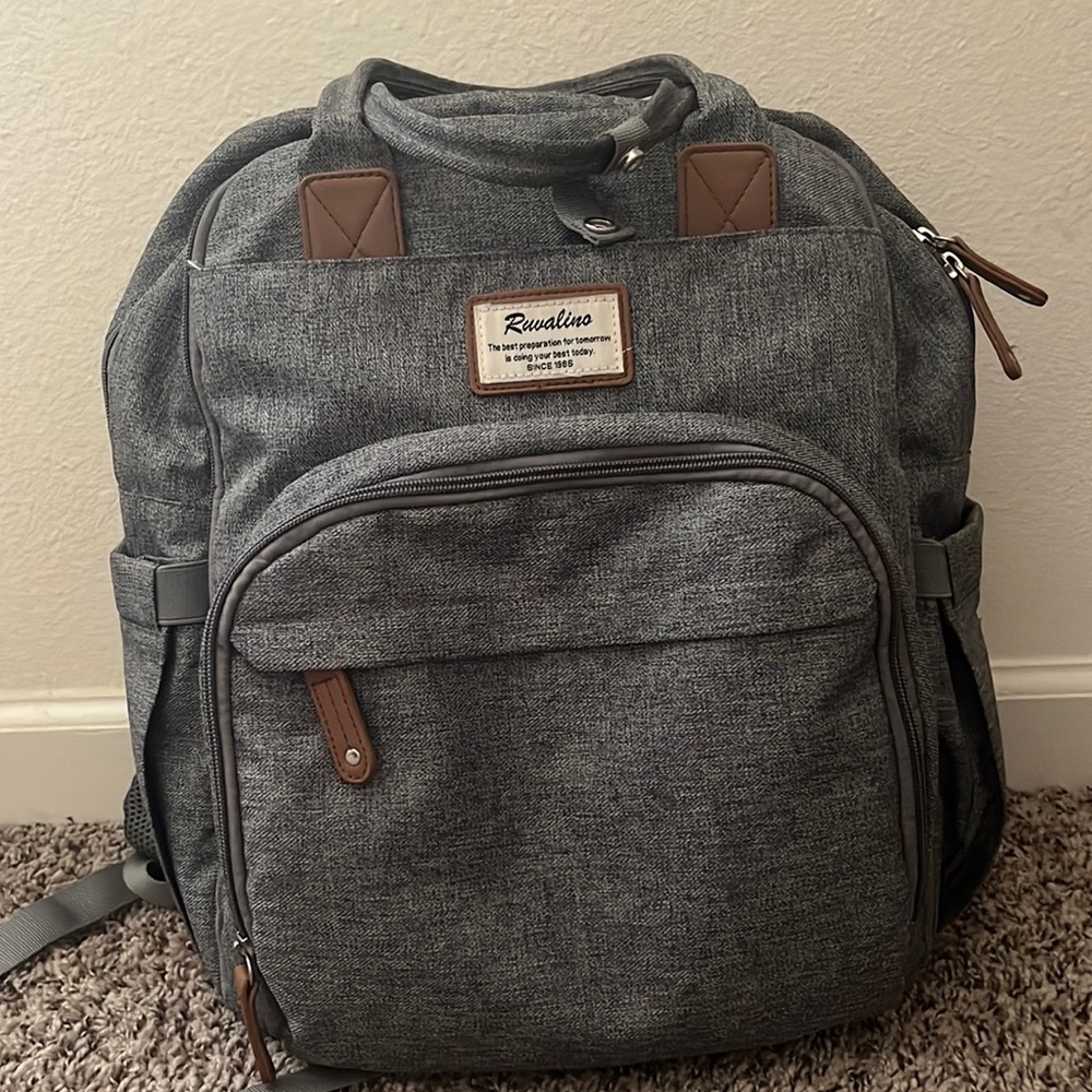 Gray Ruvalino diaper bag. Used condition. No rips or tears.